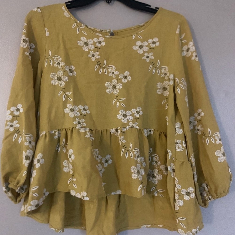 cute blouse